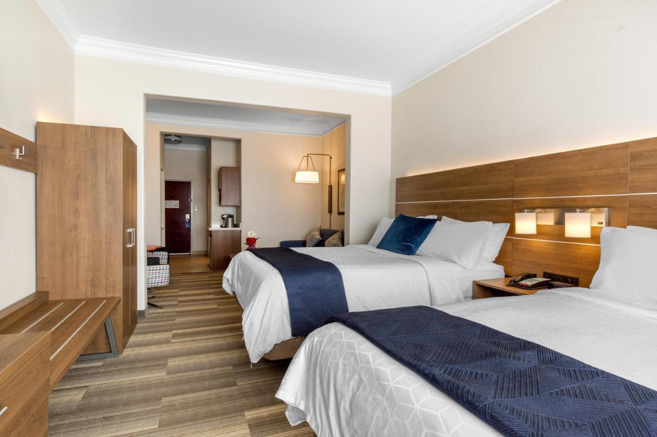 Holiday Inn Express Houston-Alvin By Ihg Екстер'єр фото