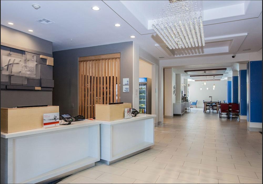 Holiday Inn Express Houston-Alvin By Ihg Екстер'єр фото