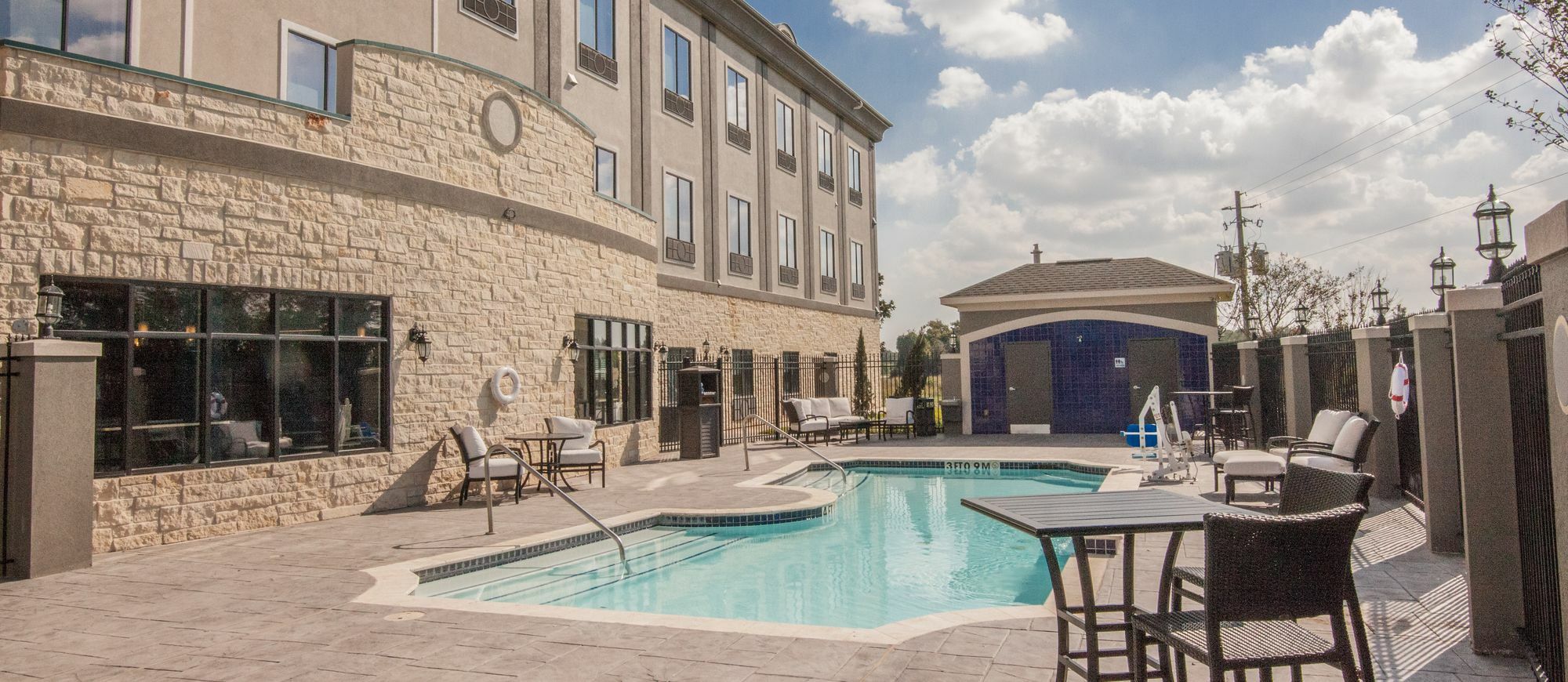 Holiday Inn Express Houston-Alvin By Ihg Екстер'єр фото