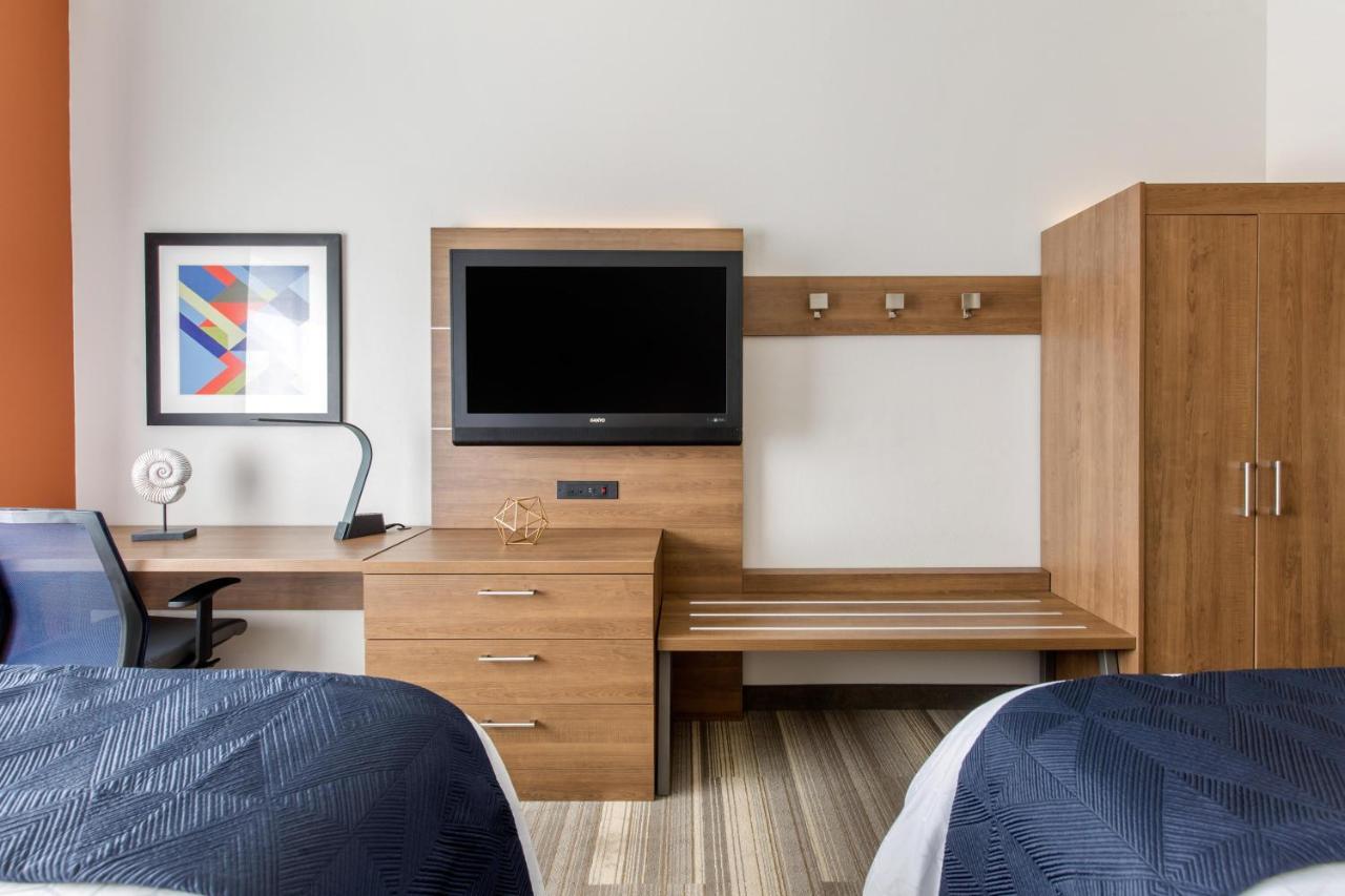 Holiday Inn Express Houston-Alvin By Ihg Екстер'єр фото