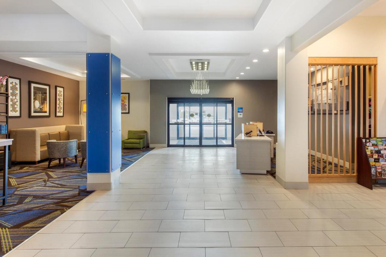 Holiday Inn Express Houston-Alvin By Ihg Екстер'єр фото